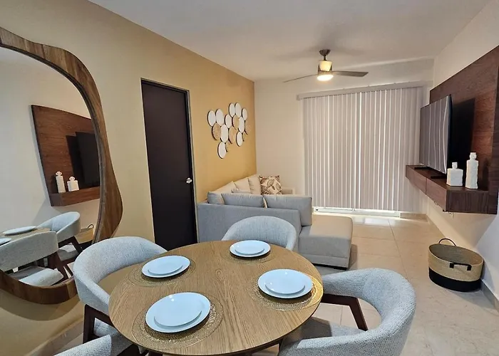 Ground Floor At The Foot Of The Pool * Playa del Carmen